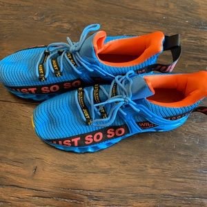 Wonesion men’s walking/running fashion sneakers